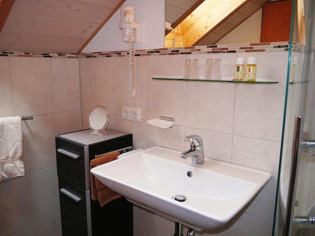 Kurbad Und Landhaus Siass Bad Kohlgrub Room photo